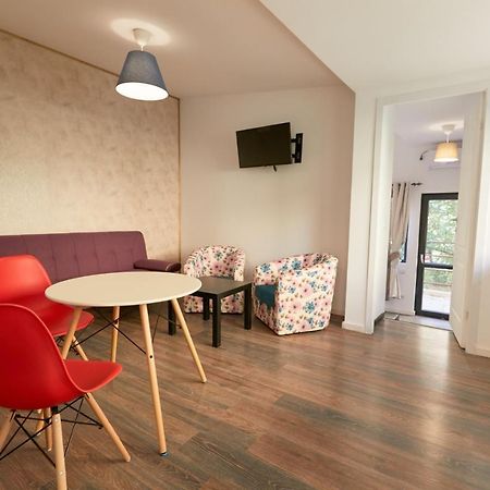 Stanford Aparthotel Бухарест Экстерьер фото