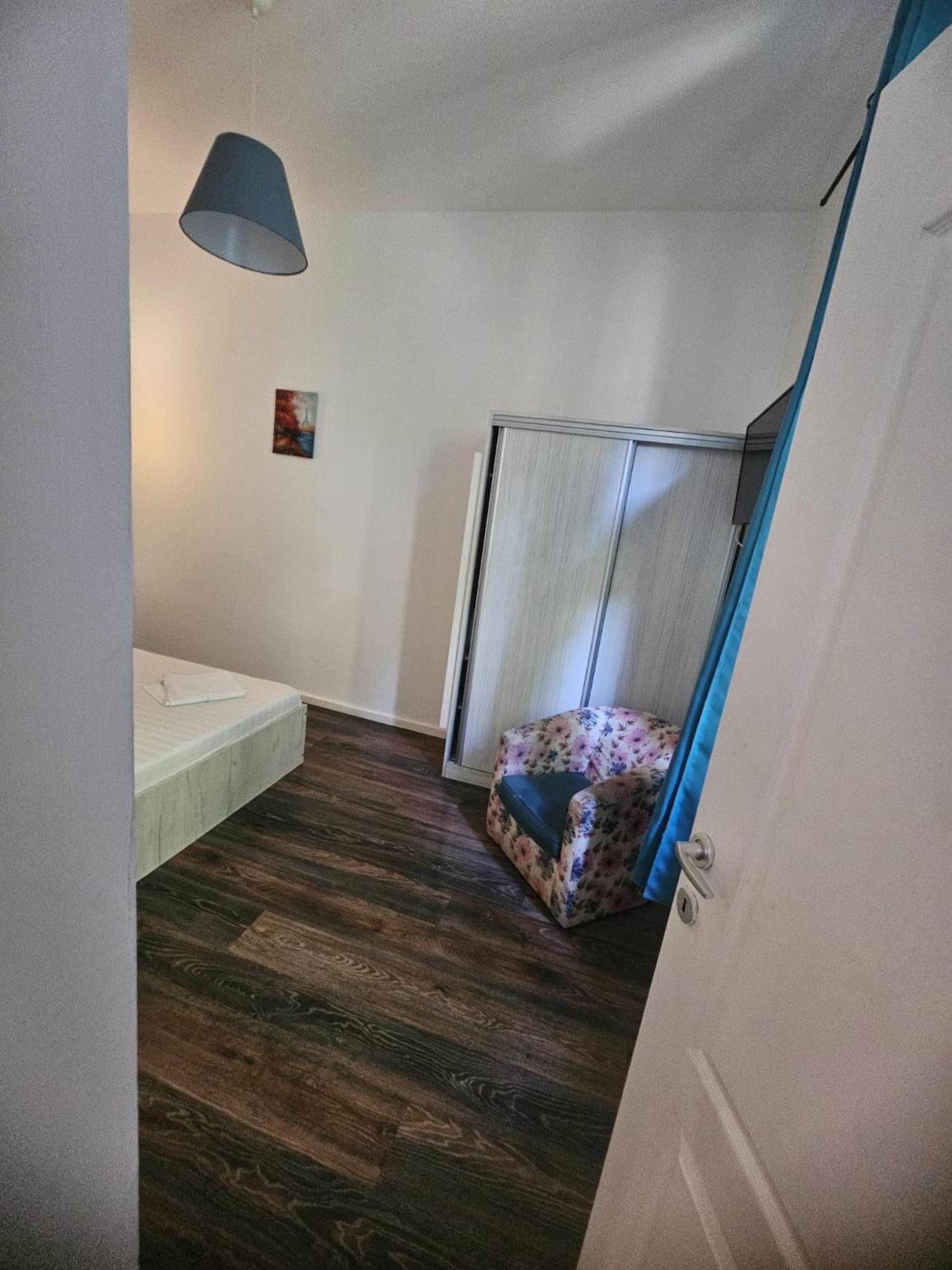 Stanford Aparthotel Бухарест Экстерьер фото