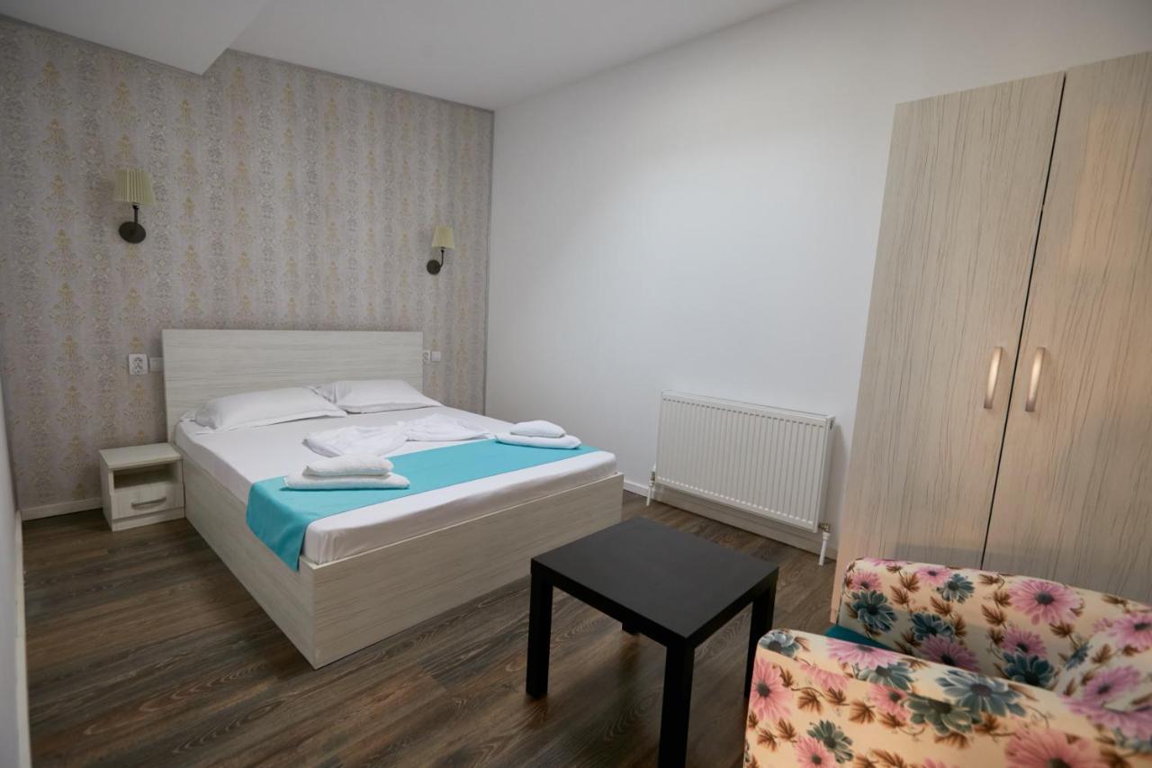 Stanford Aparthotel Бухарест Экстерьер фото