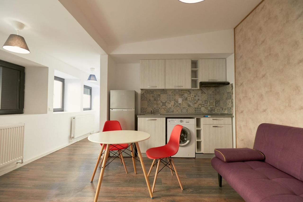 Stanford Aparthotel Бухарест Экстерьер фото